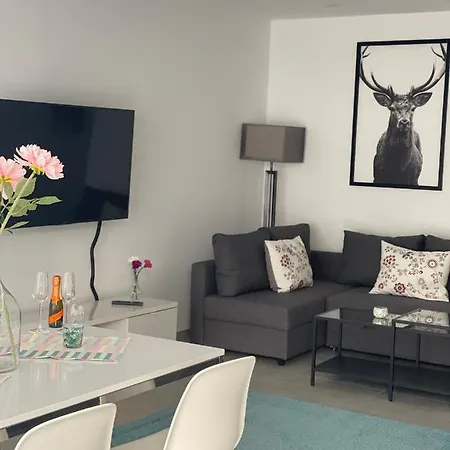 Spanien Flair Mitten In 3 Apartment